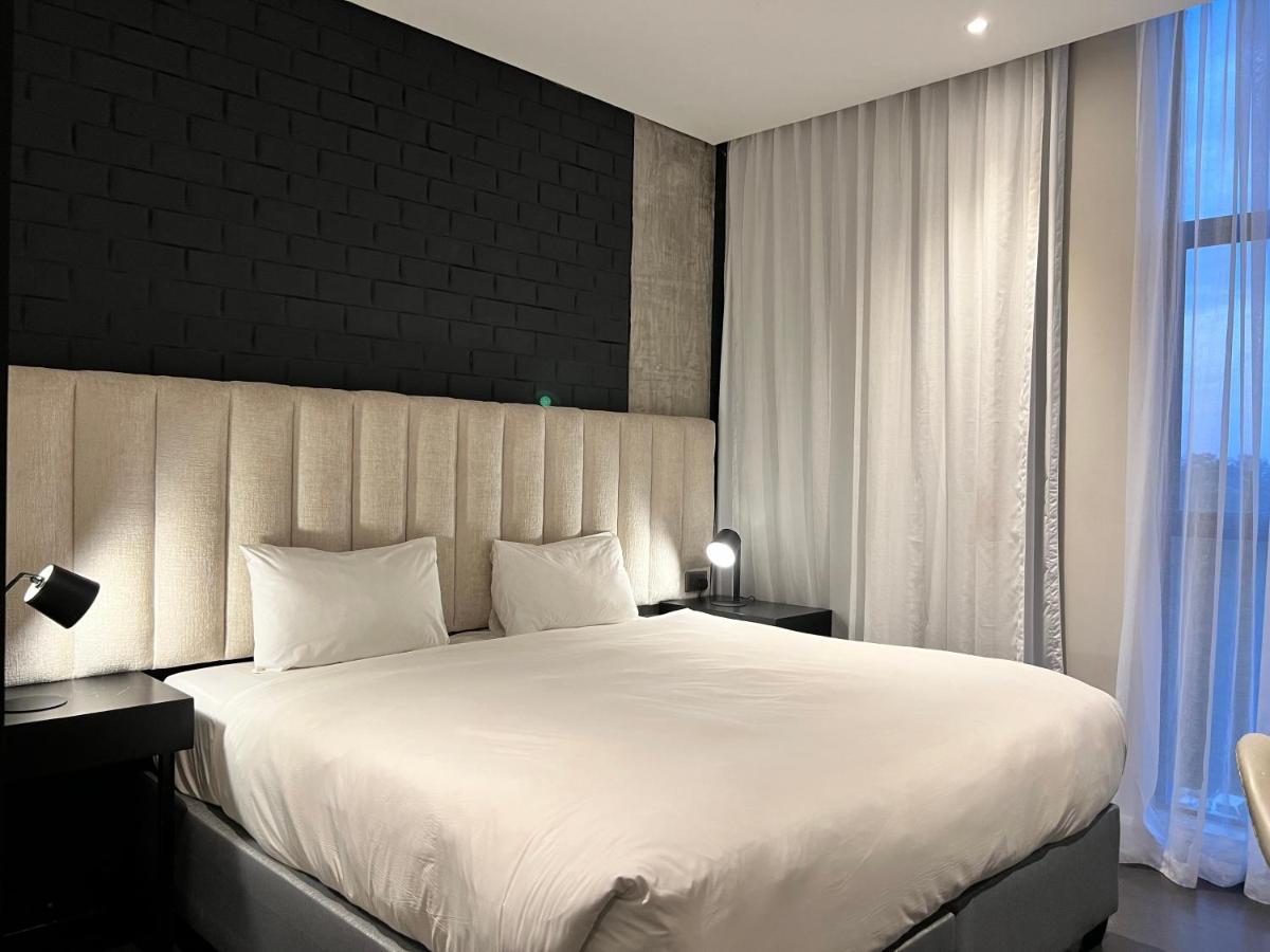 The Urban Hotel Lusaka Exterior photo